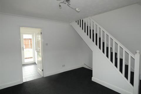 2 bedroom semi-detached house to rent, Appletree Road, Hatton, Derby