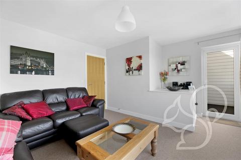17 Glebe View, West Mersea, Colchester, CO5 8GH
