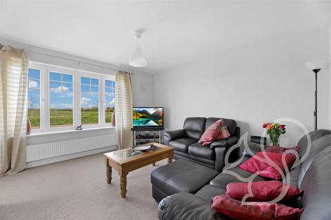 17 Glebe View, West Mersea, Colchester, CO5 8GH