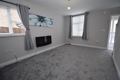 2 bedroom end of terrace house for sale, Snowberry Grove, South Shields