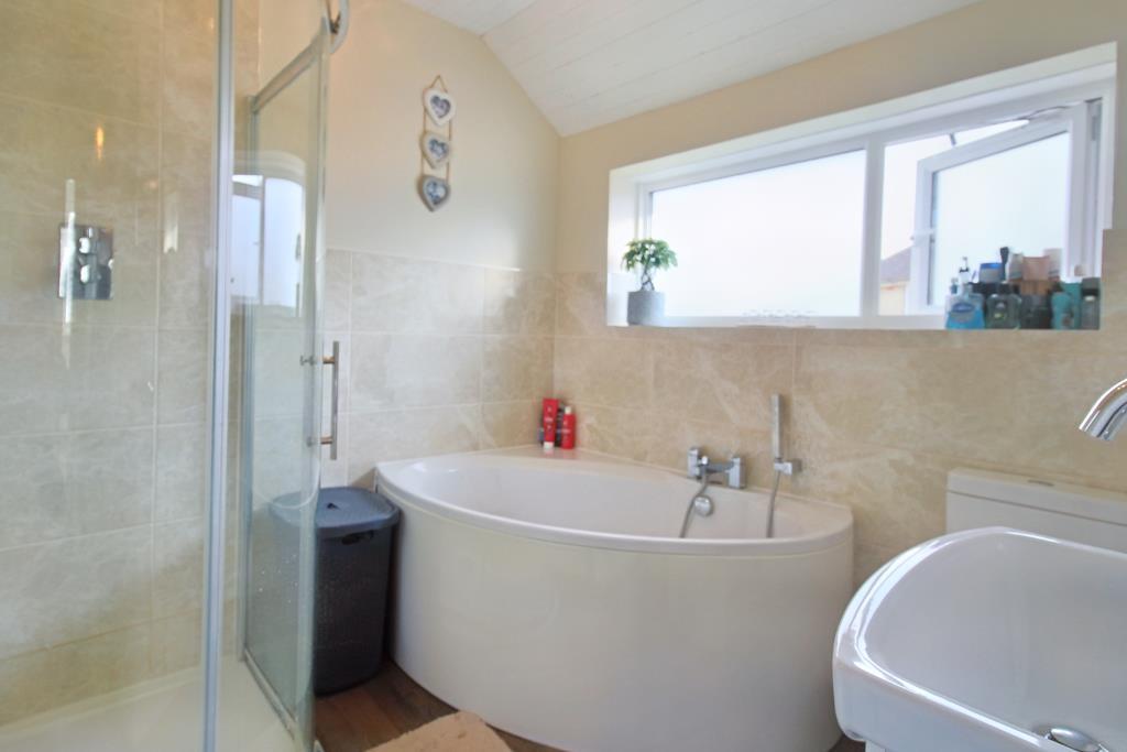 BATH (Portal Size).JPG