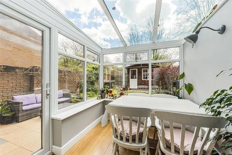 20 Highview, Vigo, Gravesend, DA13 0RR