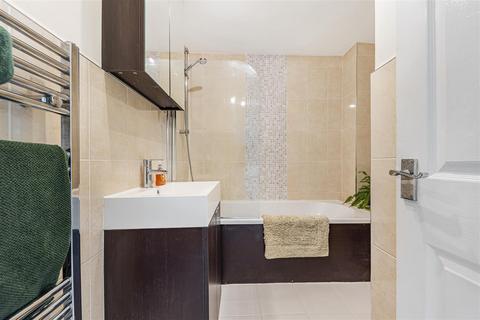 20 Highview, Vigo, Gravesend, DA13 0RR