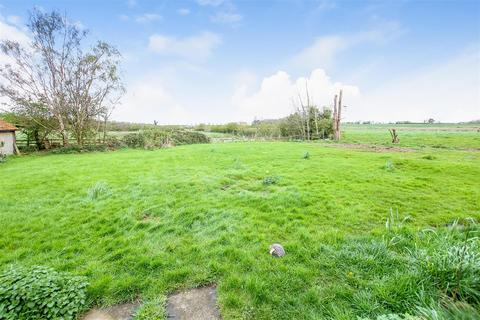 4 bedroom detached bungalow for sale, Lovesome Hill, Northallerton