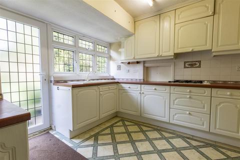 18 Beechdale Close, Chesterfield, S40 4EQ