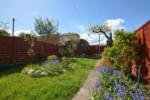 3 bedroom semi-detached house for sale, CENTRAL RYDE