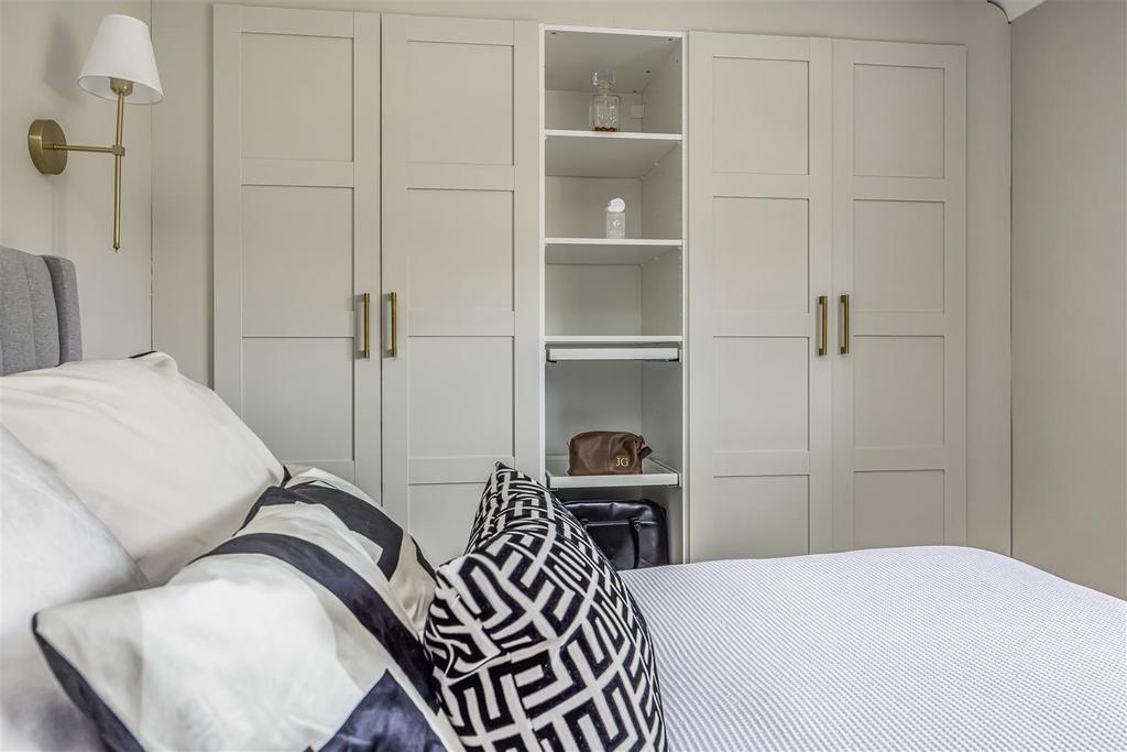 86 Newbarn Road, Bedhampton-Portico Marketing-Sarah