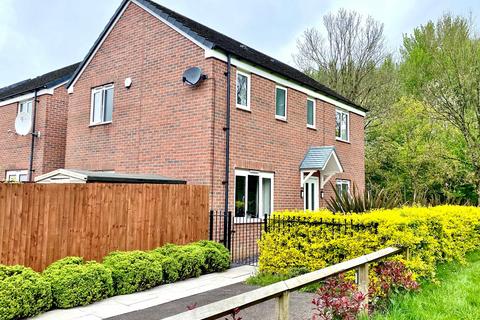 3 bedroom detached house for sale, Sir Briggs Avenue, Newport NP10