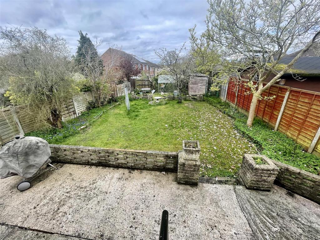 Garden 1.jpg