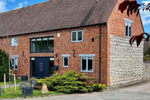 4 bedroom barn conversion for sale, Owlets End, Barton, Bidford-on-Avon
