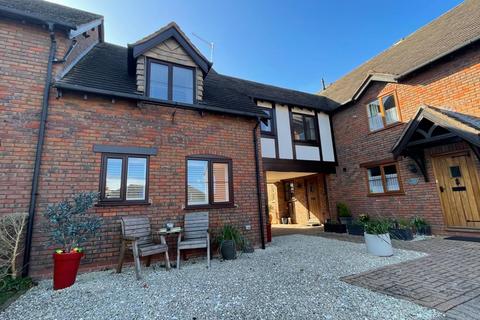 3 bedroom end of terrace house for sale, Old Town Mews, Old Town, Stratford-upon-Avon