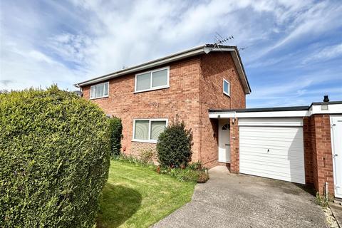 3 bedroom semi-detached house for sale, Mallory Close, Hereford HR4