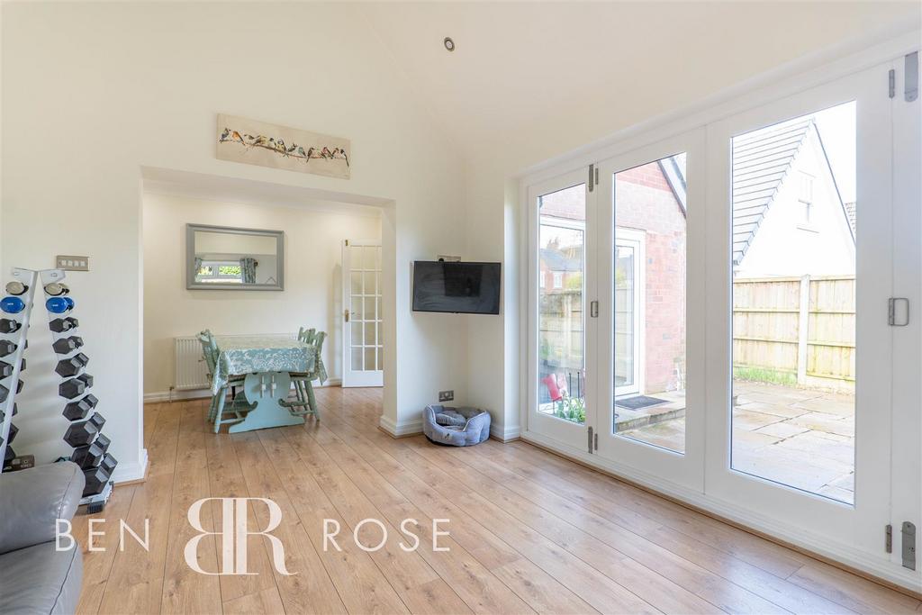 The Warings, Heskin, Chorley 4 bed detached house for sale £359,995