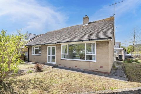 3 bedroom detached bungalow for sale - Eccles Close, Hope, Hope Valley