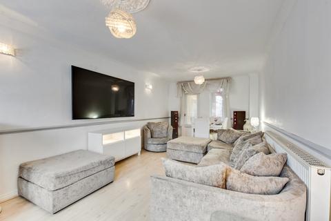 31 Bill Hamling Close, London, SE9 3LP