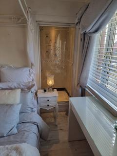 31 Bill Hamling Close, London, SE9 3LP