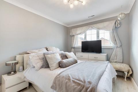 31 Bill Hamling Close, London, SE9 3LP