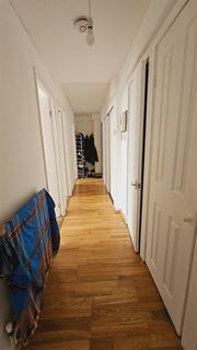 3 bedroom apartment for sale, The Quarterdeck, London E14