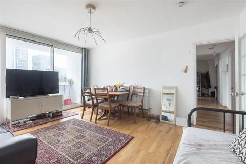 3 bedroom apartment for sale, The Quarterdeck, London E14