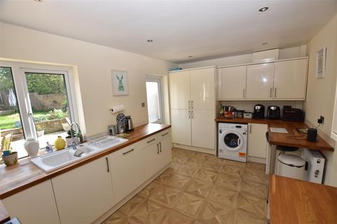 4 bedroom detached house for sale, Bankside Close, South Woodham Ferrers