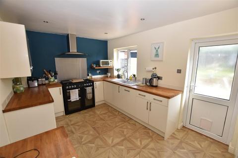 4 bedroom detached house for sale, Bankside Close, South Woodham Ferrers