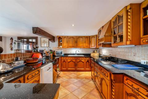 4 bedroom detached house for sale, Boughton Road, Sandway, Maidstone