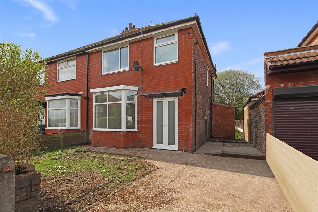 Westholme Road, Prestwich M25 3 bed semidetached house for sale £290,000