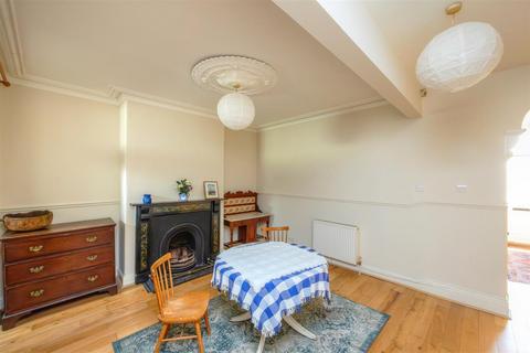 9 Gatefield Road, Sheffield, S7 1RD