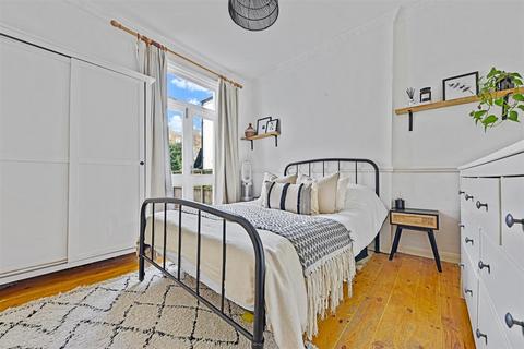 1 bedroom flat to rent, Brighton Road, London