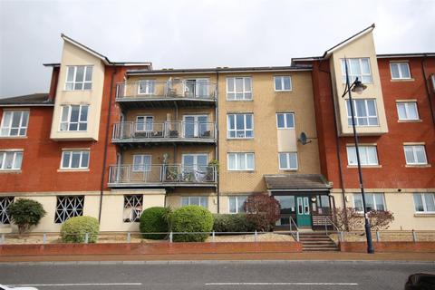 2 bedroom apartment for sale, Y Rhodfa, Barry CF63