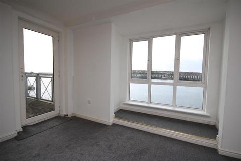 2 bedroom apartment for sale, Y Rhodfa, Barry CF63