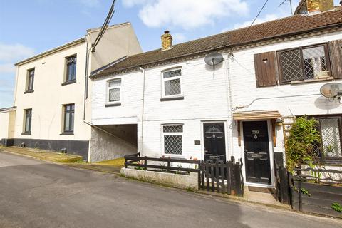 3 bedroom terraced house for sale, Church Street, Burham