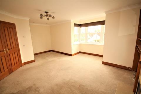 2 bedroom flat to rent, Layters Green Lane, Chalfont St Peter SL9