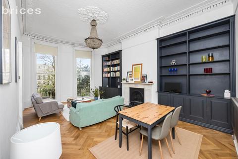 2 bedroom flat for sale, Brunswick Square, Hove, BN3