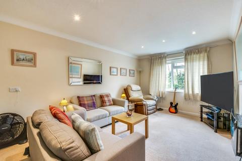 1 bedroom retirement property for sale, Forest Close, Chislehurst