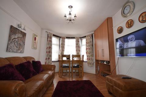 2 bedroom maisonette to rent, Park Road, Wembley, Middlesex, HA0 4AS
