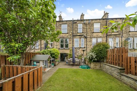 5 bedroom terraced house for sale, Thornhill Street, Calverley, LS28