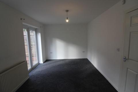 3 bedroom house to rent, Wyther Park Hill, Leeds