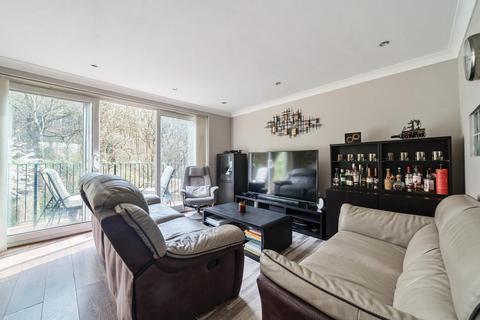 5 bedroom end of terrace house for sale, Hawksworth Road, Horsforth, Leeds