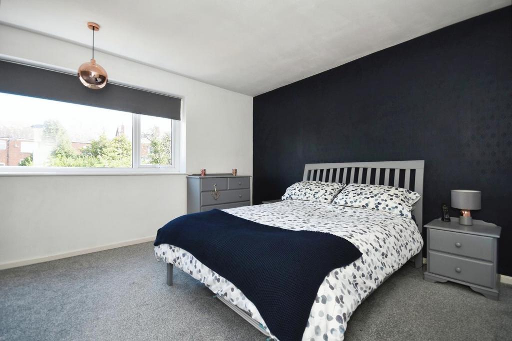 Bedroom no.1