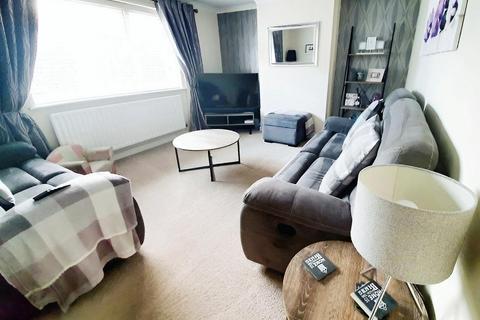 3 bedroom semi-detached house for sale, King George Road, Horsforth, Leeds, LS18 5PY
