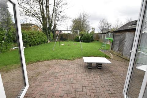 6 Burringham Road, Scunthorpe, DN17 2BB
