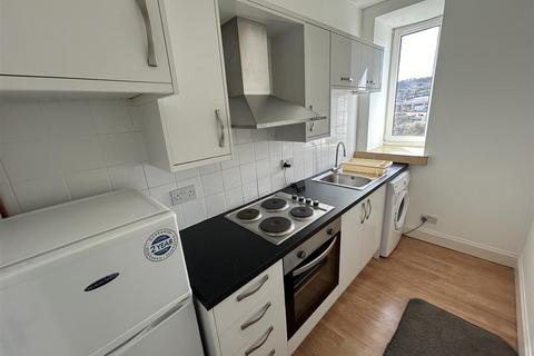 1 bedroom property to rent, South Inch Terrace, Perth