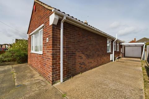 2 bedroom house for sale, Beverley Grove, North Hykeham, Lincoln