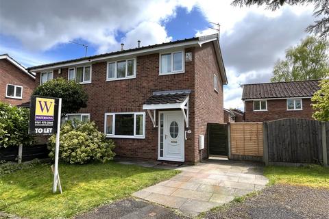 3 bedroom semi-detached house to rent, Maple Close, Sale
