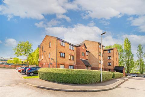 76 Viking Place, London, E10 7ND
