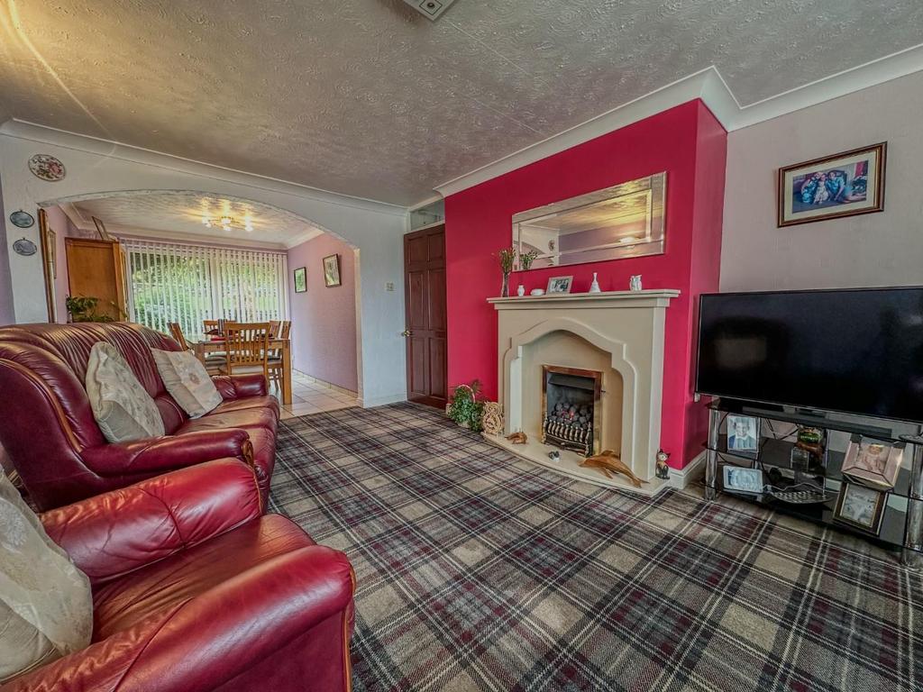 Pennine Way, Brierfield, Nelson 3 bed semidetached bungalow for sale
