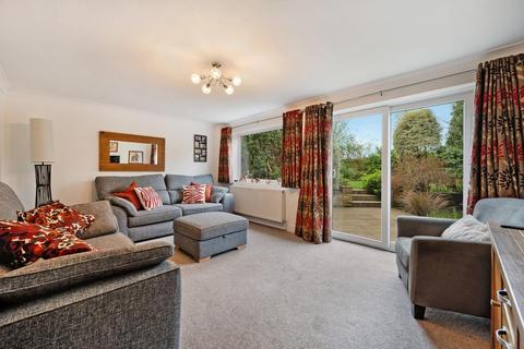 4 bedroom detached house for sale, Kirkhills, Leeds LS14