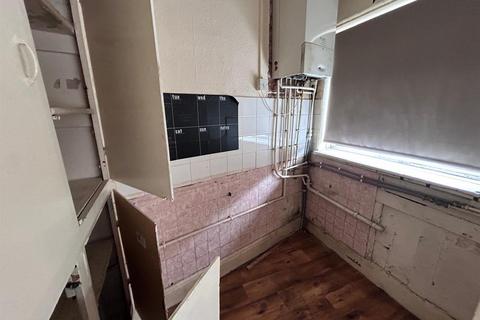58 Calvert Road, Bolton, BL3 3BT