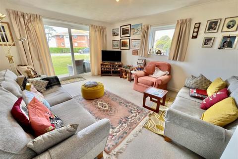 2 bedroom apartment for sale, Totland Bay, Isle of Wight